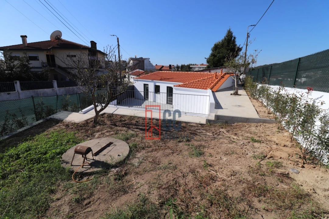 Moradia T2 para Venda em Pedroso e Seixezelo Foto 47