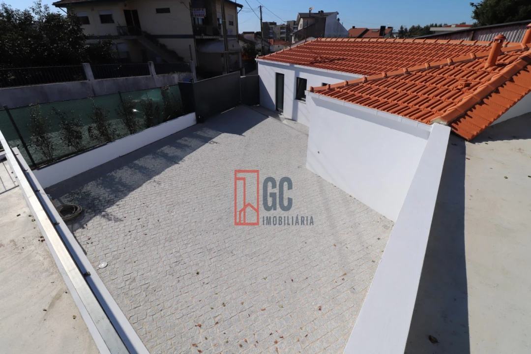 Moradia T2 para Venda em Pedroso e Seixezelo Foto 7