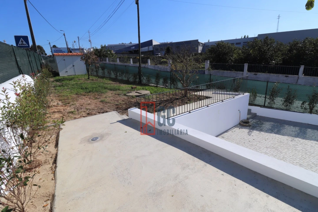 Moradia T2 para Venda em Pedroso e Seixezelo Foto 49