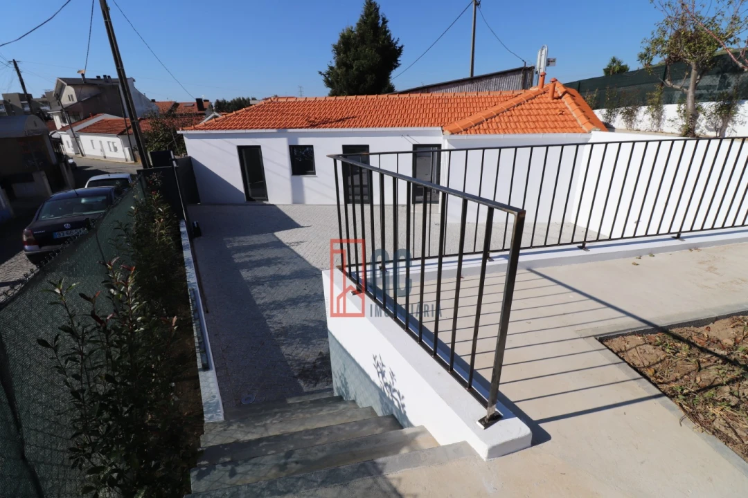 Moradia T2 para Venda em Pedroso e Seixezelo Foto 14