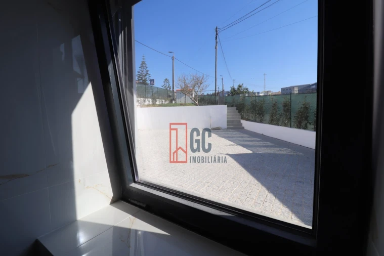 Moradia T2 para Venda em Pedroso e Seixezelo Foto 36