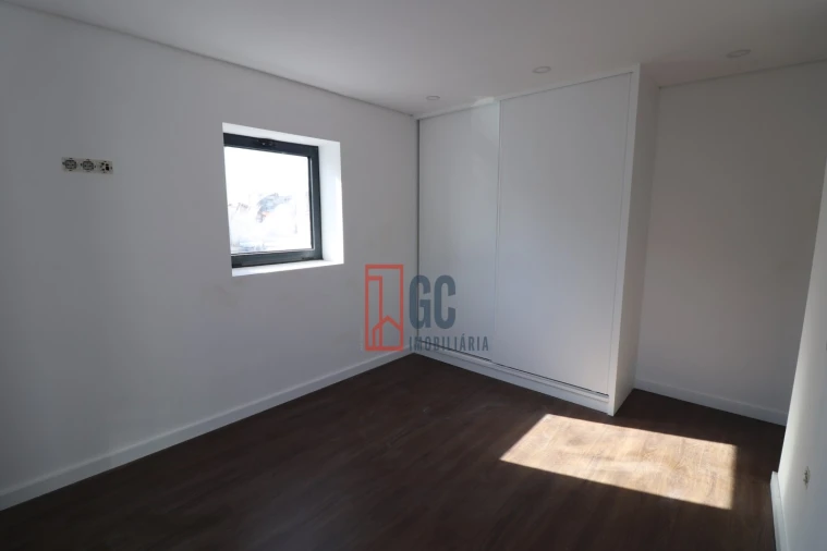 Moradia T2 para Venda em Pedroso e Seixezelo Foto 30