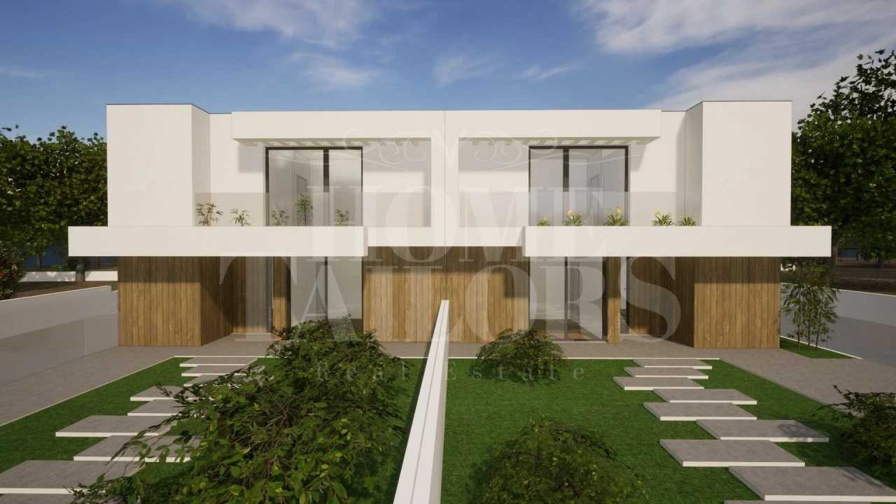 Moradia T4 para Venda em Igreja Nova e Cheleiros Foto 33