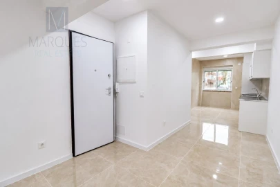 Apartamento T2 para Venda em Almada, Cova da Piedade, Pragal e Cacilhas