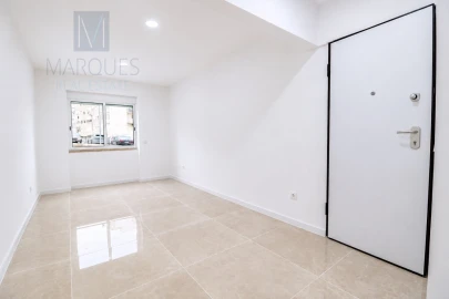 Apartamento T2 para Venda em Almada, Cova da Piedade, Pragal e Cacilhas