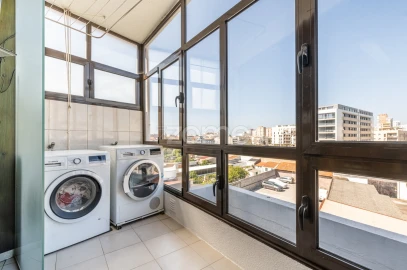 Apartamento T4 para Venda em Póvoa de Varzim, Beiriz e Argivai