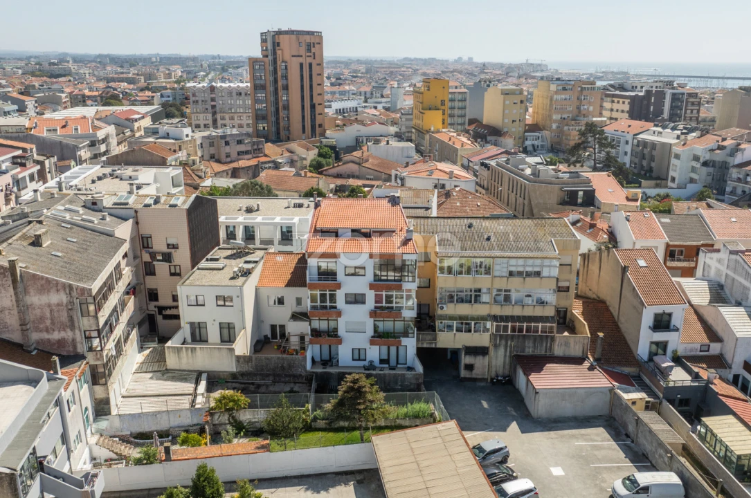 Apartamento T4 para Venda em Póvoa de Varzim, Beiriz e Argivai Foto 41