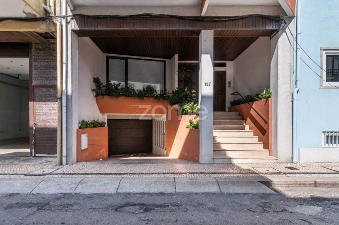 Apartamento T4 para Venda em Póvoa de Varzim, Beiriz e Argivai Foto 32