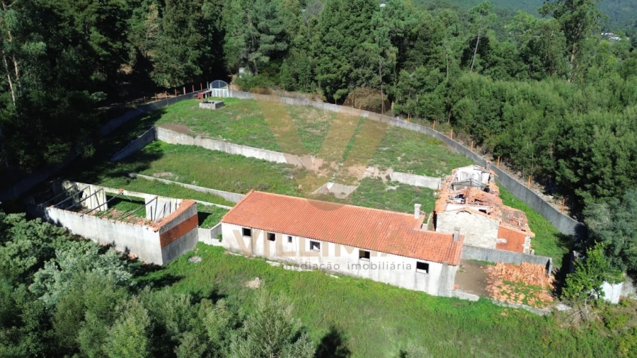 Moradia T3 para Venda em Labruja