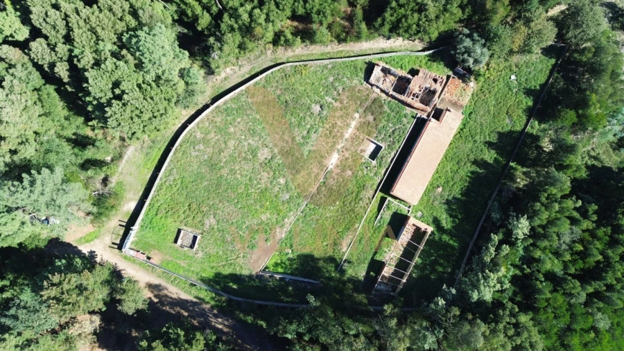 Moradia T3 para Venda em Labruja Foto 6