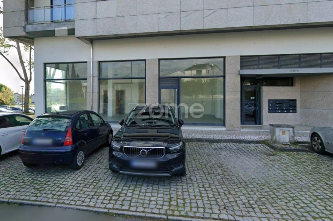 Negócio para Venda em Repeses e São Salvador Foto 1