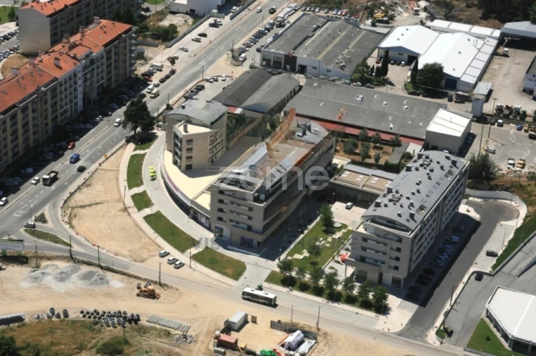 Negócio para Venda em Repeses e São Salvador Foto 2