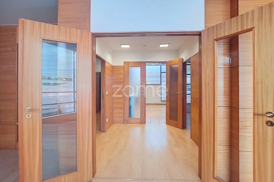 Escritório para Venda em Viseu Foto 4