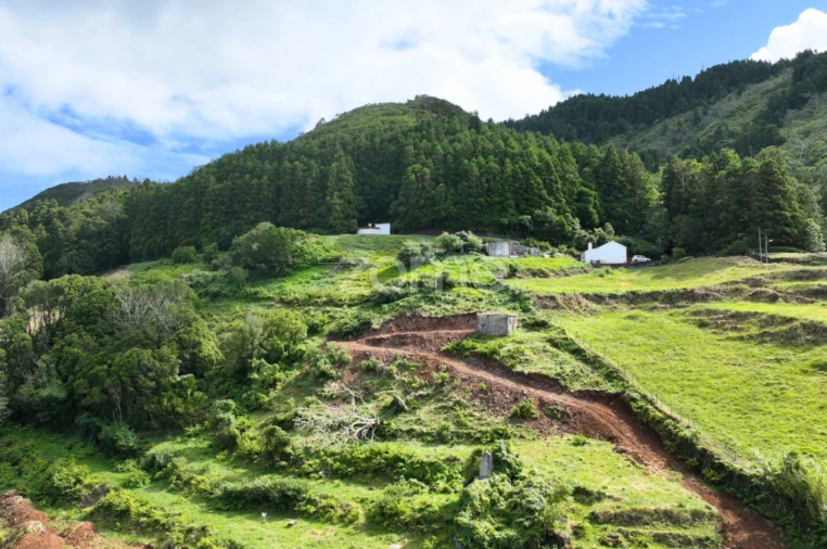 Moradia T1 para Venda em São Pedro Foto 4