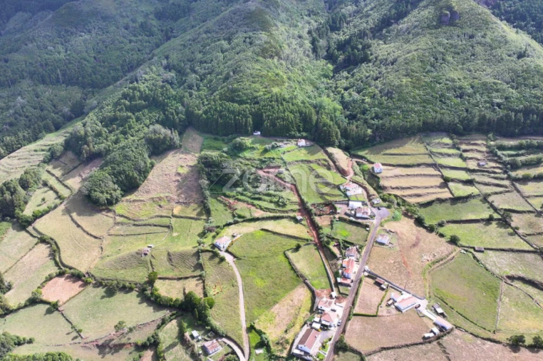 Moradia T1 para Venda em São Pedro Foto 6