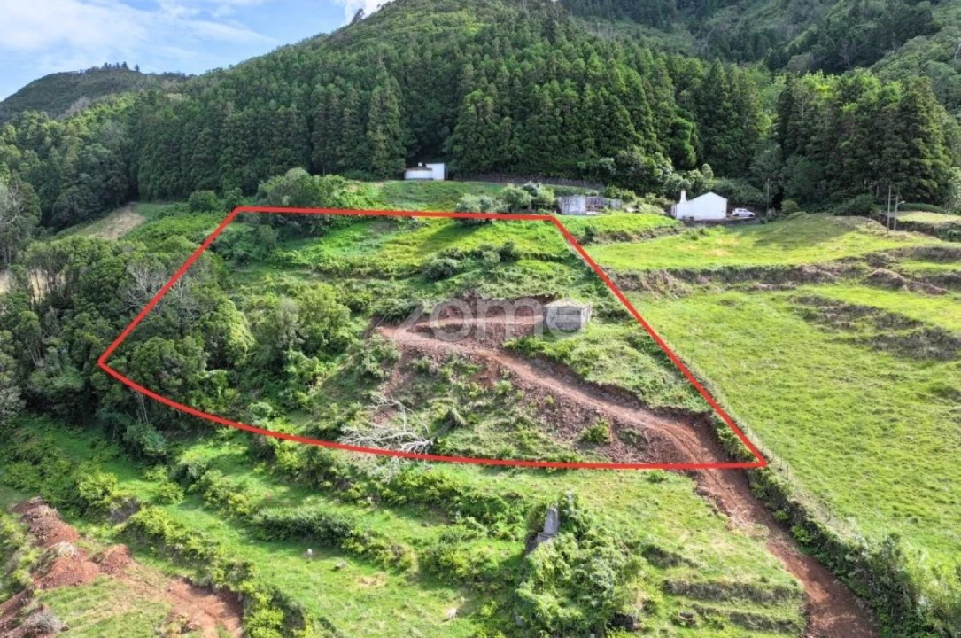 Moradia T1 para Venda em São Pedro Foto 2