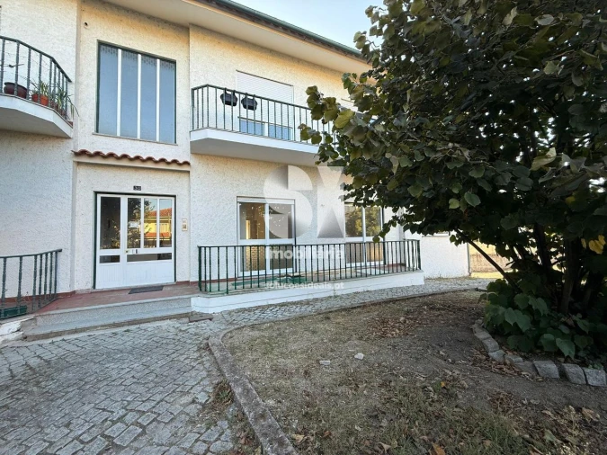 Apartamento T3 para Venda em Faíl e Vila Chã de Sá Foto 5