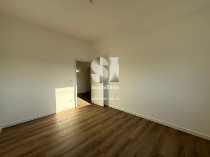 Apartamento T3 para Venda em Faíl e Vila Chã de Sá Foto 20