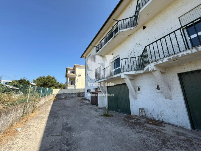 Apartamento T3 para Venda em Faíl e Vila Chã de Sá Foto 38