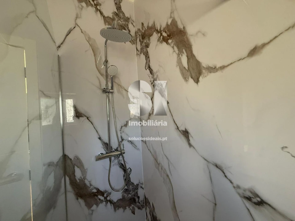 Apartamento T3 para Venda em Faíl e Vila Chã de Sá Foto 25