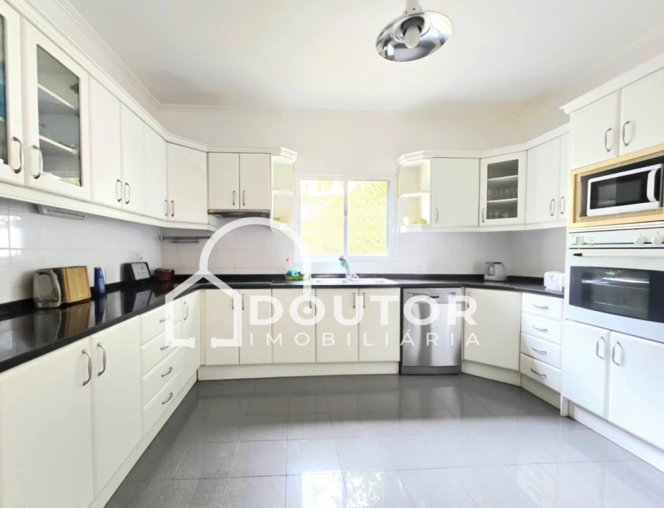 Moradia T3 para Venda em Monte Foto 6