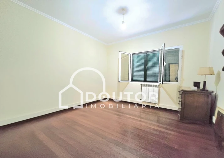 Moradia T3 para Venda em Monte Foto 11