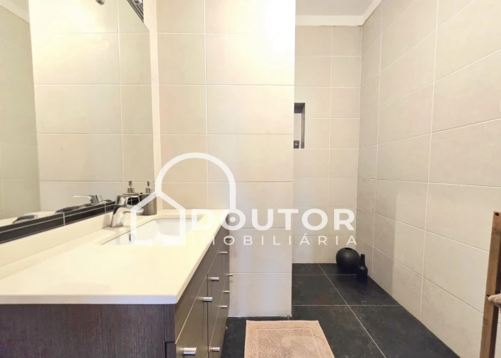 Moradia T3 para Venda em Monte Foto 14