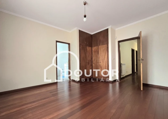 Moradia T3 para Venda em Monte Foto 19