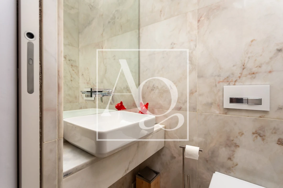 Apartamento T1 para Venda em Santo António Foto 15