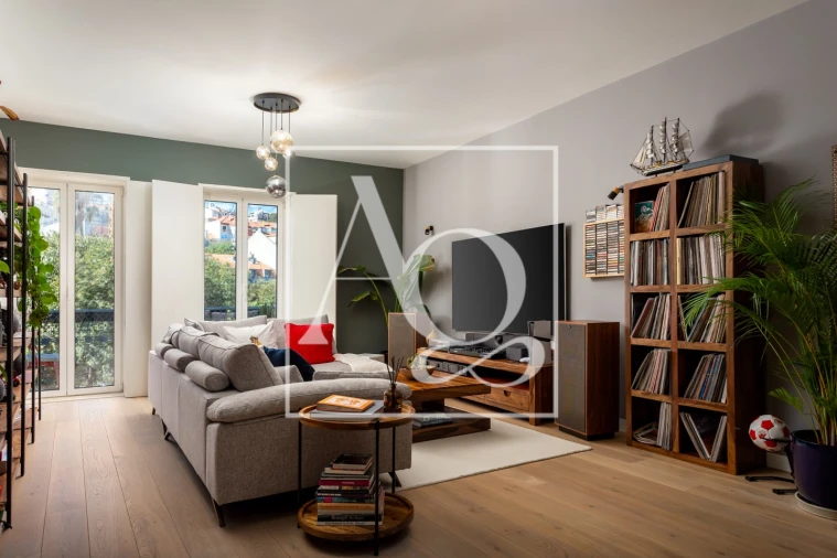 Apartamento T1 para Venda em Santo António Foto 5