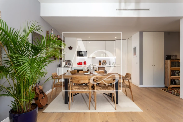 Apartamento T1 para Venda em Santo António Foto 9