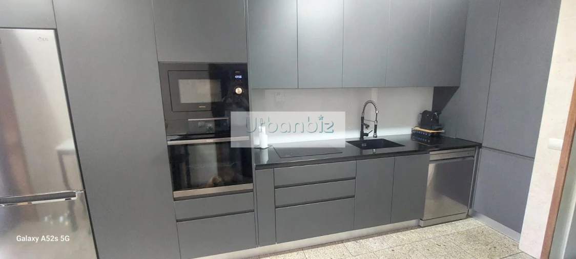 Apartamento T3 para Venda em Arcozelo Foto 6