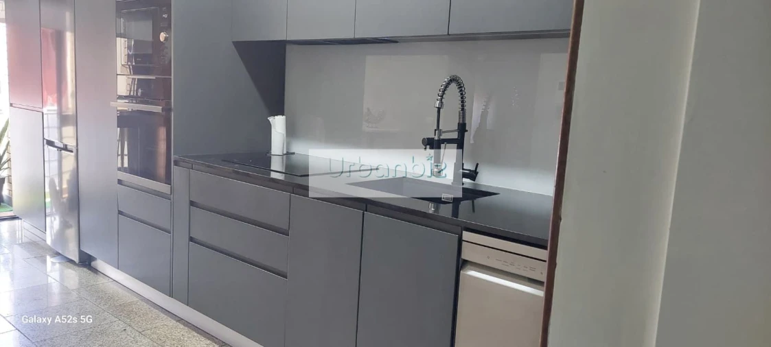 Apartamento T3 para Venda em Arcozelo Foto 7