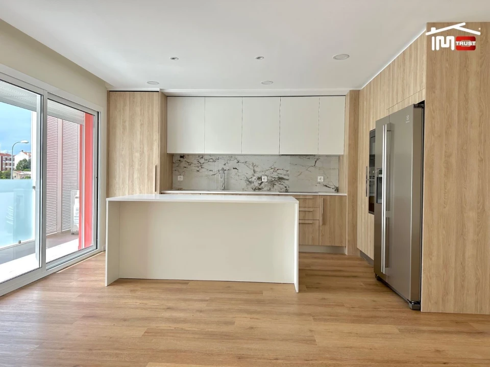 Apartamento T3 para Venda em Montijo e Afonsoeiro Foto 28