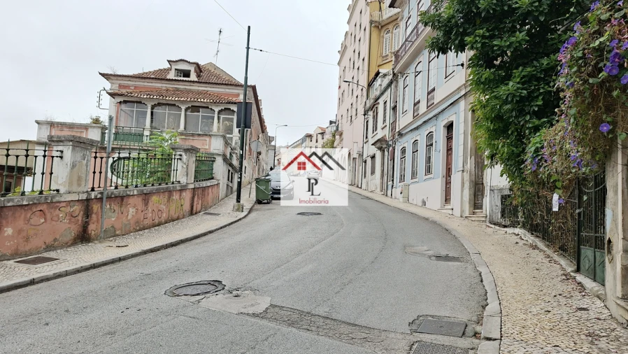 Loja para Venda em Sé Nova, Santa Cruz, Almedina e São Bartolomeu Foto 2