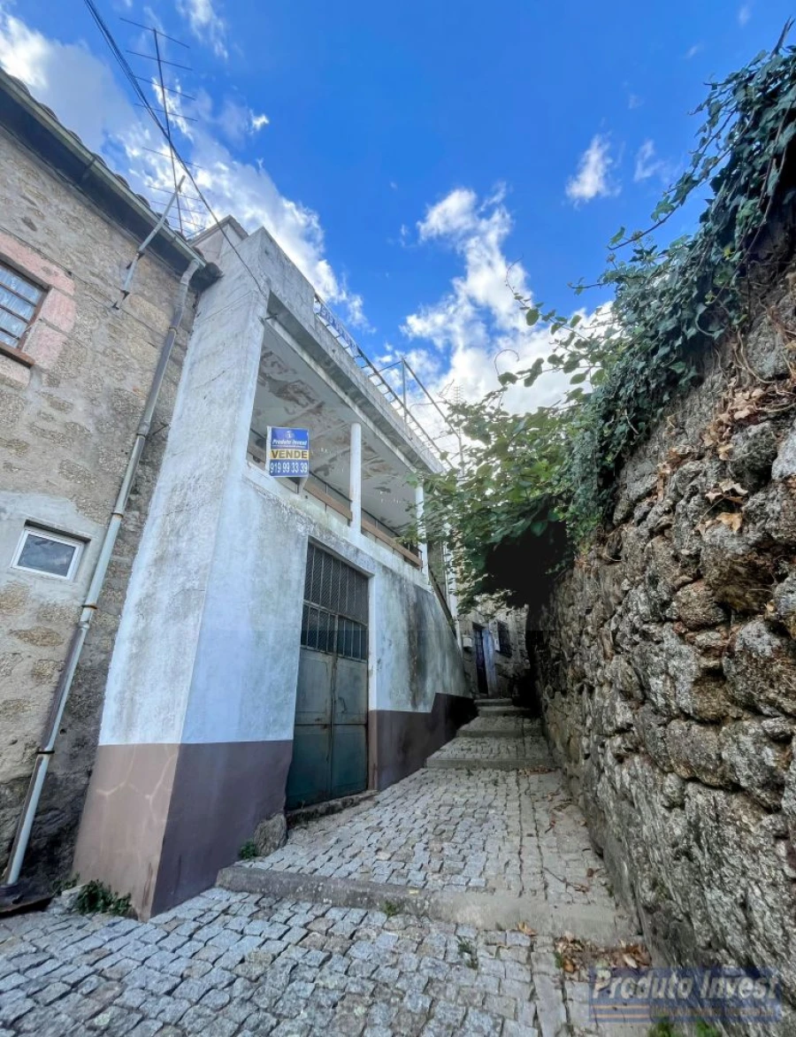 Moradia T4 para Venda em Alpedrinha Foto 18