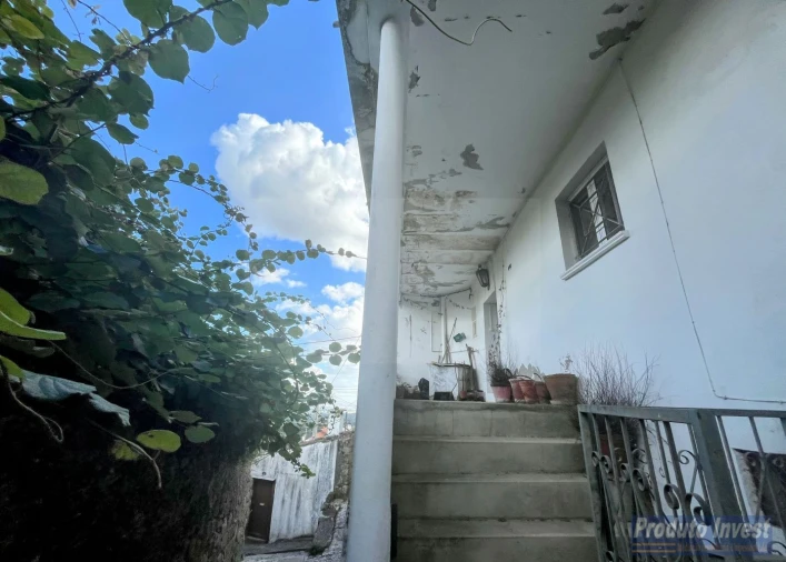 Moradia T4 para Venda em Alpedrinha Foto 16