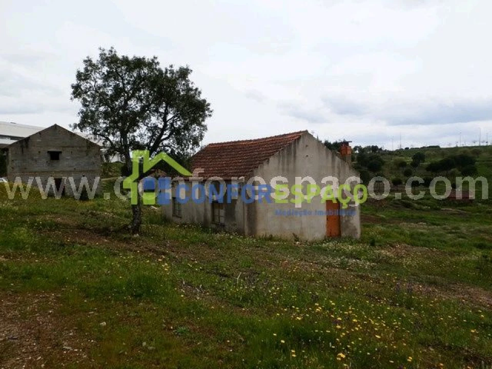 Quinta T0 para Venda em Castelo Branco Foto 14