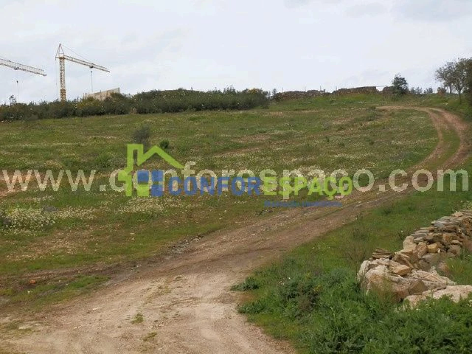 Quinta T0 para Venda em Castelo Branco Foto 11