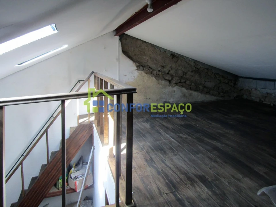Moradia T2 para Venda em Escalos de Cima e Lousa Foto 24