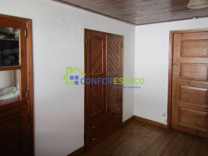 Moradia T2 para Venda em Castelo Branco Foto 9