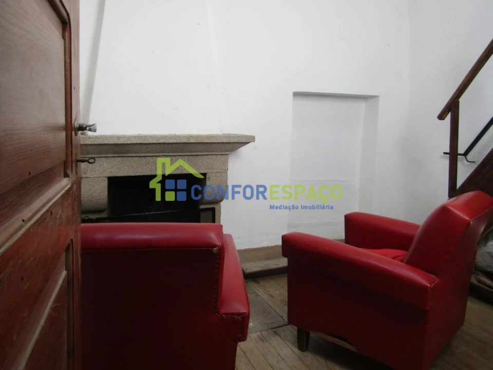 Moradia T2 para Venda em Escalos de Cima e Lousa Foto 20