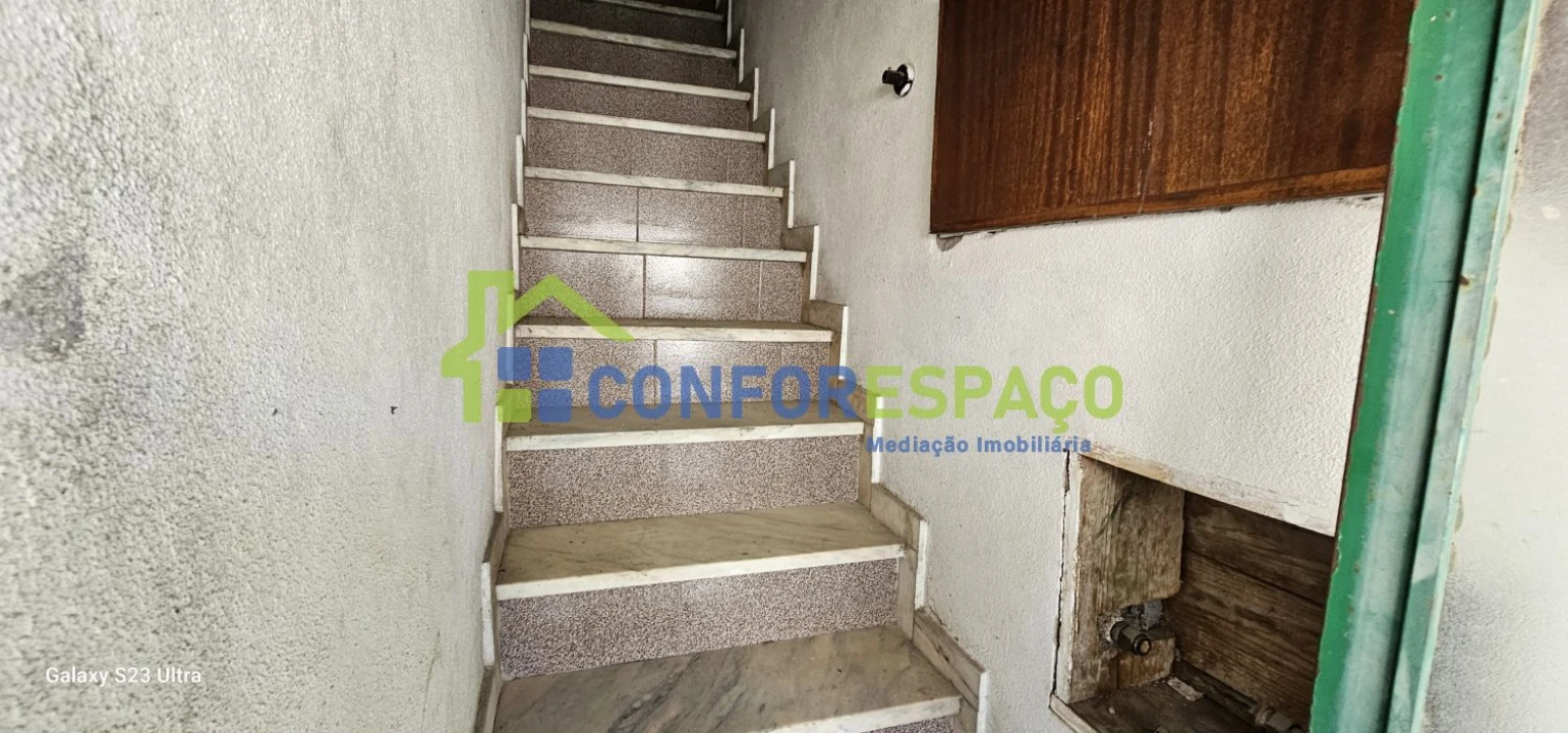 Moradia T2 para Venda em Alcains Foto 7