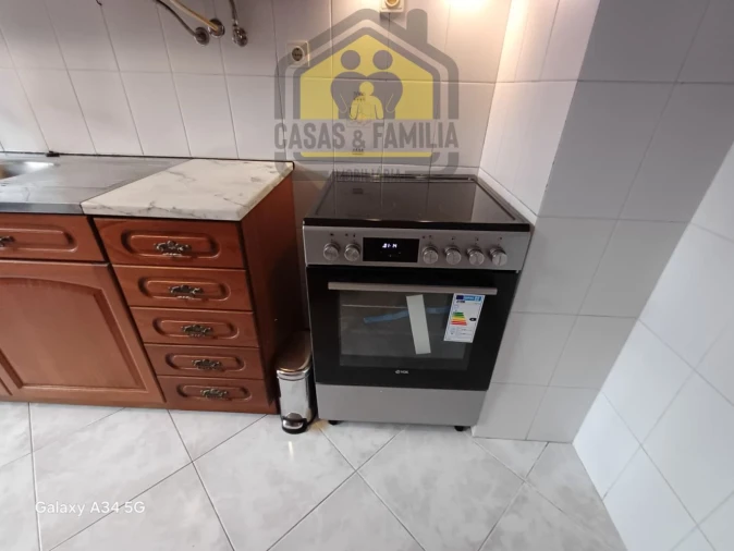 Apartamento T4 para Venda em São João Baptista Foto 18