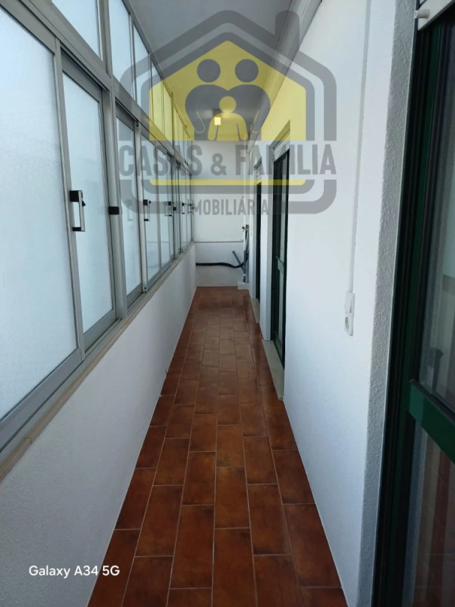 Apartamento T4 para Venda em São João Baptista Foto 14