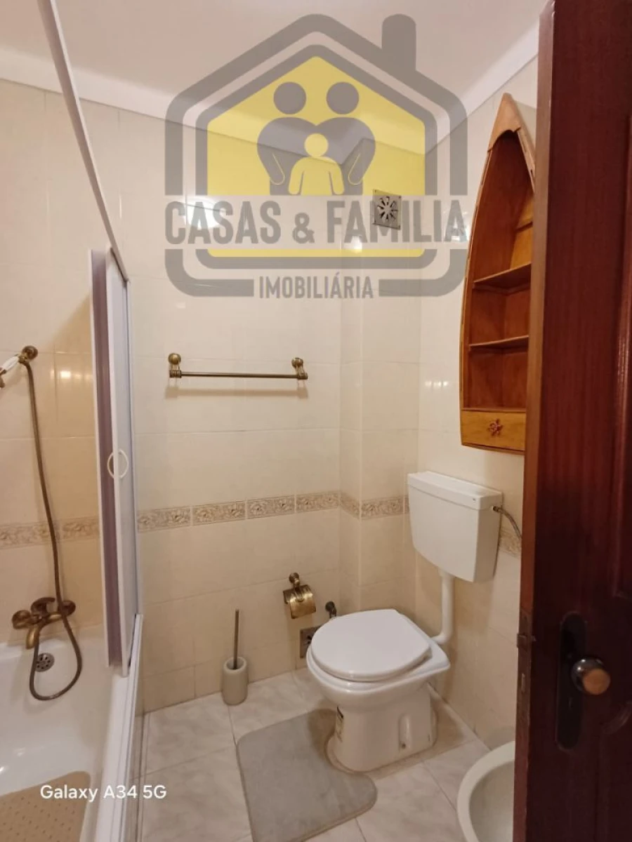 Apartamento T4 para Venda em São João Baptista Foto 7
