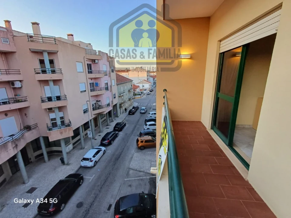 Apartamento T4 para Venda em São João Baptista Foto 2