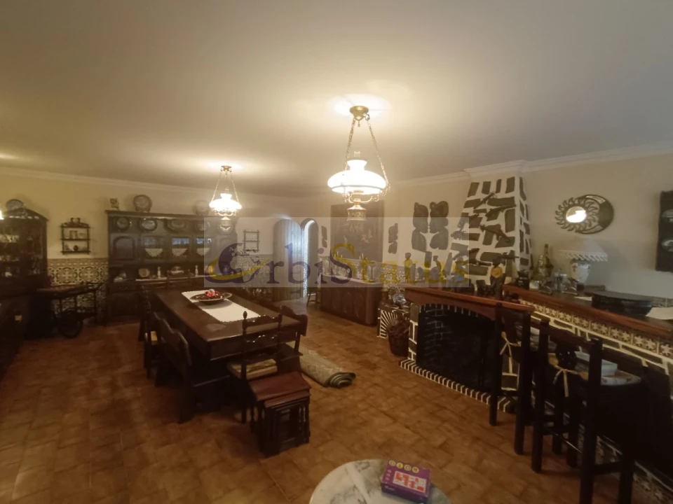 Moradia T4 para Venda em Sesimbra (Castelo) Foto 11