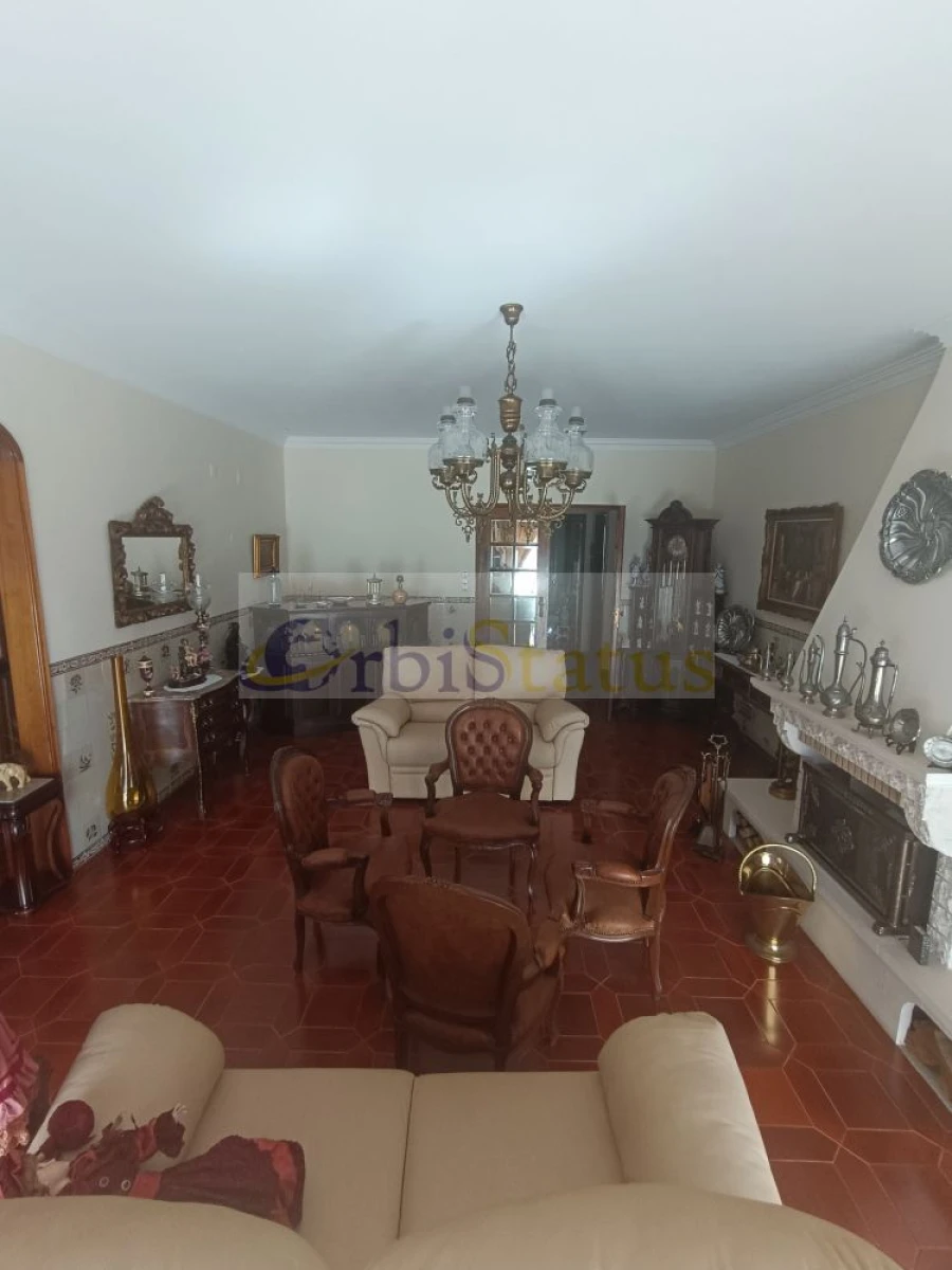 Moradia T4 para Venda em Sesimbra (Castelo) Foto 18