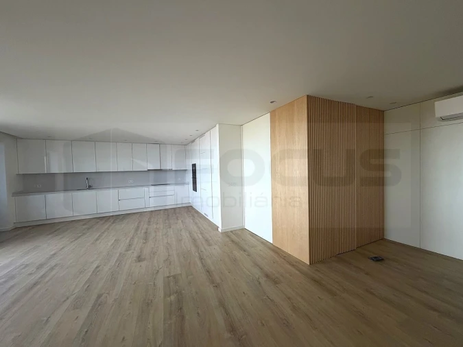 Apartamento T3 para Venda em Glória e Vera Cruz Foto 8